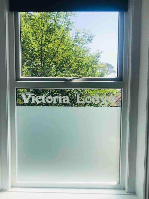 Victoria Boutique Lodge 'Stan" Sea View And Garden Apartment Ventnor Luaran gambar